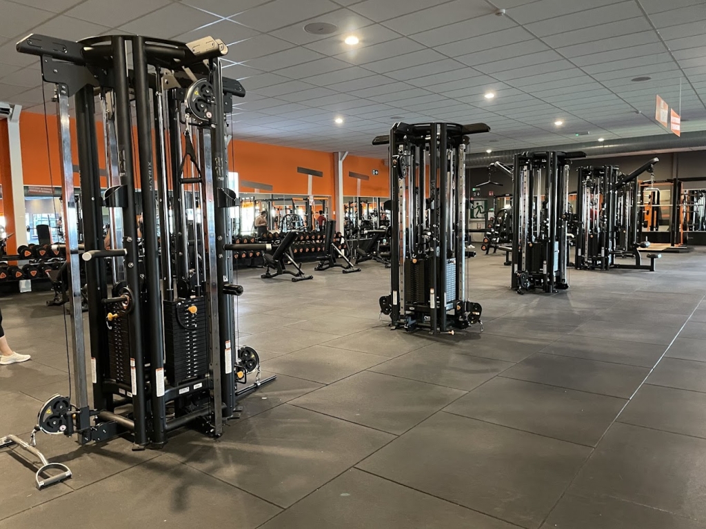 basic fit squash antwerpen