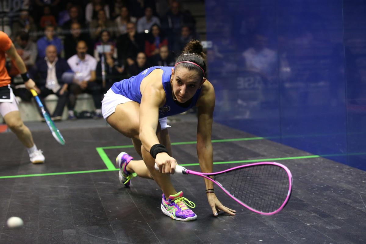 le squash est un sport de raquette