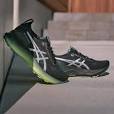 asics schoenen